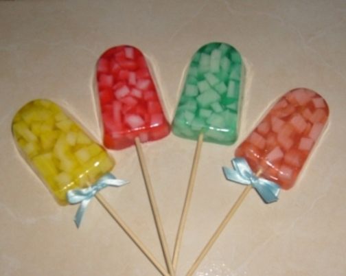 JABÓN EN FORMA DE PALETAS